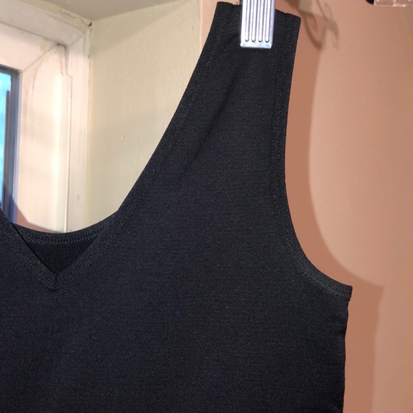 Tank top - Picture 2 of 3